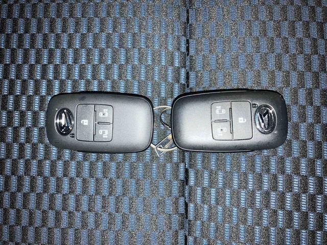 タント カスタムＸ　（車内　消臭・抗菌　処理済）　衝突被害軽減システム　４ＷＤ　両側パワースライドドア　バックカメラ　アルミホイール　キーフリーシステム（20枚目）