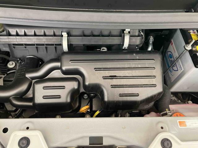 ムーヴキャンバス GメイクアップVS SAIII (車内 消臭・抗菌 処理済) 衝突被害軽減システム 両側パワースライドドア ナビ パノラマモニター キーフリーシステム(6枚目)