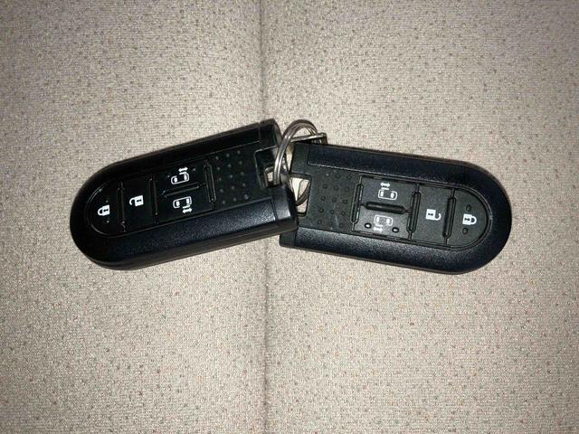 ムーヴキャンバス GメイクアップVS SAIII (車内 消臭・抗菌 処理済) 衝突被害軽減システム 両側パワースライドドア ナビ パノラマモニター キーフリーシステム(21枚目)