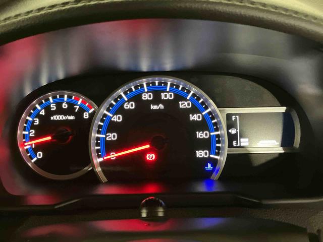 トール カスタムG (車内 消臭・抗菌 処理済) 衝突被害軽減システム 4WD 両側パワースライドドア ナビ パノラマモニター アルミホイール キーフリーシステム(13枚目)