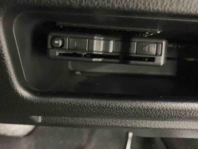 ムーヴキャンバス セオリーG (車内 消臭・抗菌 処理済) 衝突被害軽減システム 4WD 両側パワースライドドア ナビ バックカメラ キーフリーシステム(18枚目)