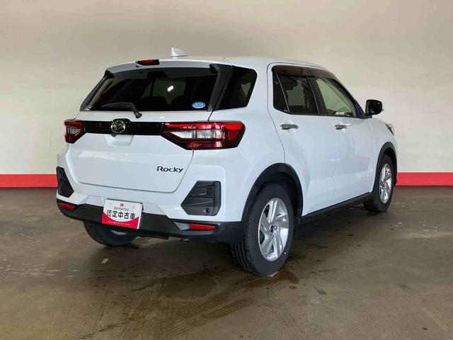 ロッキー Ｘ　（車内　消臭・抗菌　処理済）　衝突被害軽減システム　４ＷＤ　ナビ　パノラマモニター　アルミホイール　キーフリーシステム（2枚目）