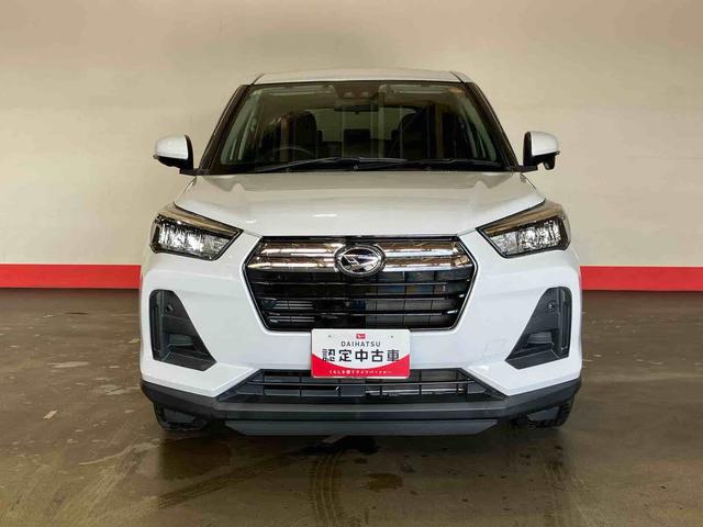 ロッキー Ｘ　（車内　消臭・抗菌　処理済）　衝突被害軽減システム　４ＷＤ　ナビ　パノラマモニター　アルミホイール　キーフリーシステム（3枚目）