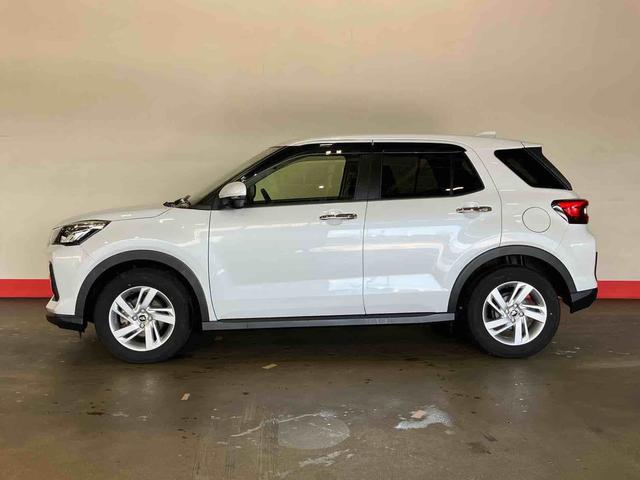 ロッキー Ｘ　（車内　消臭・抗菌　処理済）　衝突被害軽減システム　４ＷＤ　ナビ　パノラマモニター　アルミホイール　キーフリーシステム（5枚目）