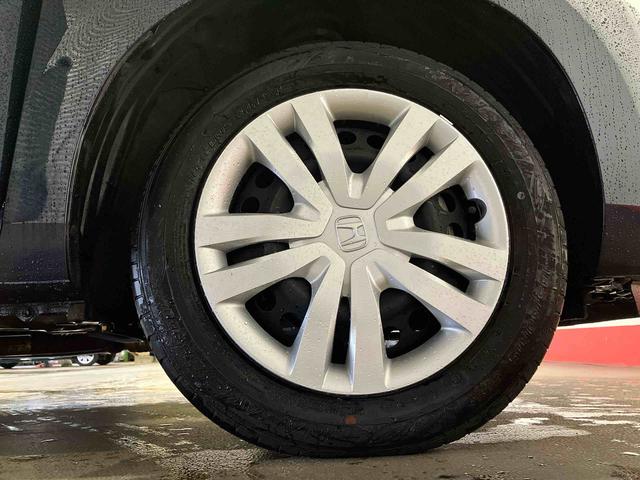 フィット ホーム (車内 消臭・抗菌 処理済) 衝突被害軽減システム 4WD ナビ バックカメラ スマートキー(19枚目)