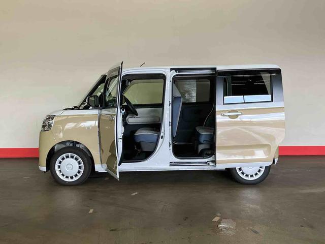 ムーヴキャンバス ストライプスX (車内 消臭・抗菌 処理済) 衝突被害軽減システム 4WD 両側パワースライドドア キーフリーシステム(5枚目)