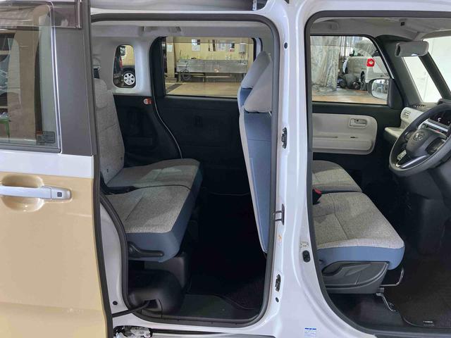 ムーヴキャンバス ストライプスX (車内 消臭・抗菌 処理済) 衝突被害軽減システム 4WD 両側パワースライドドア キーフリーシステム(10枚目)