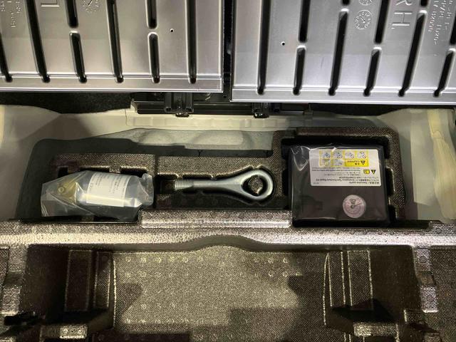 ムーヴキャンバス ストライプスX (車内 消臭・抗菌 処理済) 衝突被害軽減システム 4WD 両側パワースライドドア キーフリーシステム(20枚目)