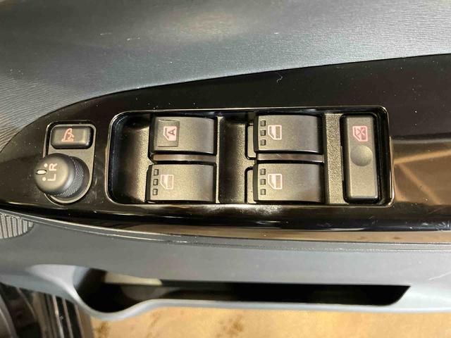 タント カスタムＲＳ　ＳＡ　（車内　消臭・抗菌　処理済）　衝突被害軽減システム　両側パワースライドドア　ナビ　バックカメラ　アルミホイール　キーレスエントリー（21枚目）