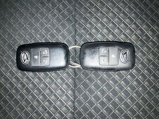 タント カスタムＸスタイルセレクション　（車内　消臭・抗菌　処理済）　衝突被害軽減システム　４ＷＤ　両側パワースライドドア　ナビ　バックカメラ　アルミホイール　キーフリーシステム（20枚目）