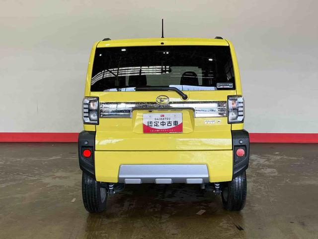 タフト Ｇ　クロムベンチャー　（車内　消臭・抗菌　処理済）　衝突被害軽減システム　バックカメラ　アルミホイール　キーフリーシステム（4枚目）