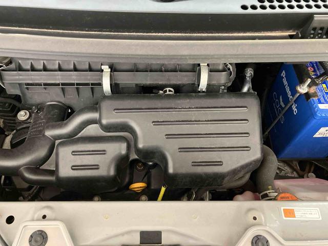 ムーヴキャンバス Xブラックインテリアリミテッド SAIII (車内 消臭・抗菌 処理済) 衝突被害軽減システム 両側パワースライドドア ナビ パノラマモニター キーフリーシステム(6枚目)