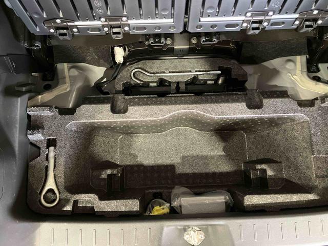 ムーヴキャンバス Xブラックインテリアリミテッド SAIII (車内 消臭・抗菌 処理済) 衝突被害軽減システム 両側パワースライドドア ナビ パノラマモニター キーフリーシステム(21枚目)