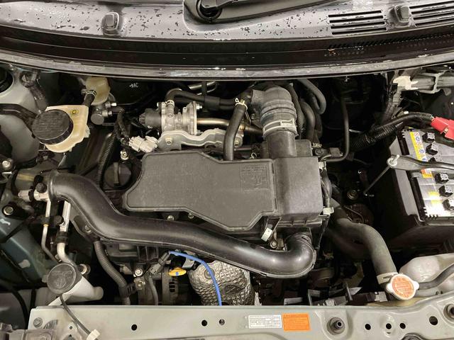 ブーン スタイル　ブラックリミテッド　ＳＡＩＩＩ　（車内　消臭・抗菌　処理済）　衝突被害軽減システム　ナビ　パノラマモニター　キーフリーシステム（6枚目）