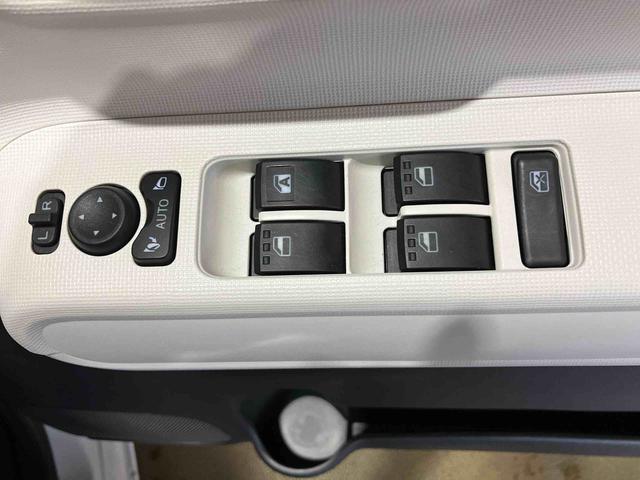 ムーヴキャンバス ストライプスG (車内 消臭・抗菌 処理済) 衝突被害軽減システム 4WD 両側パワースライドドア バックカメラ キーフリーシステム(20枚目)