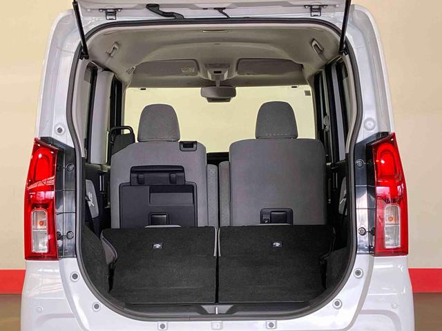 タント Ｘスペシャル　（車内　消臭・抗菌　処理済）　衝突被害軽減システム　４ＷＤ　両側スライドドア　バックカメラ　キーフリーシステム（8枚目）