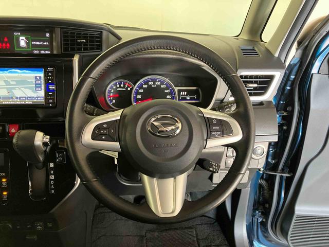 トール カスタムＧ　リミテッドＩＩ　ＳＡＩＩＩ　（車内　消臭・抗菌　処理済）　衝突被害軽減システム　両側パワースライドドア　クルーズコントロール　ナビ　パノラマモニター　アルミホイール　キーフリーシステム（12枚目）