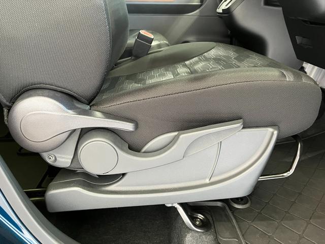 タント ファンクロス　９インチスマホ連携ディスプレイオーディオ　バックモニター　運転席・助手席シートヒーター　両側パワースライドドア　純正１４インチアルミホイール　ラバーマット　ワンオーナー　スマートキー　スマアシ（8枚目）