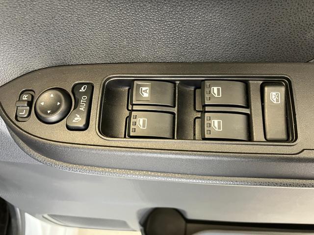 タント カスタムＸ　ナビ／前後ドラレコ／アルミ／スマアシ　ワンオーナー　純正ナビ　純正前後ドライブレコーダー　パノラマモニター　両側パワースライドドア　運転席・助手席シートヒーター　ＬＥＤヘッドランプ　電動パーキングブレーキ　純正１４インチアルミホイール（28枚目）