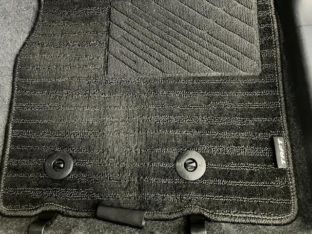 タフト X オーディオレス/LEDヘッドランプ/スマアシ ワンオーナー オーディオレス バックモニター対応カメラ 電動パーキングブレーキ オートブレーキホールド LEDヘッドランプ オートライト オートマチックハイビーム アイドリングストップ 電動格納ミラー(26枚目)