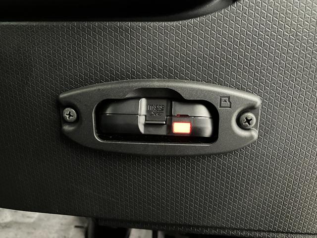 タント カスタムX  ナビ/前後ドラレコ/スマアシ/アルミ ワンオーナー 純正ナビ 純正前後ドライブレコーダー パノラマモニター 両側パワースライドドア Bluetooth接続 電動パーキングブレーキ LEDヘッドランプ 純正14インチアルミホイール スマアシ(8枚目)