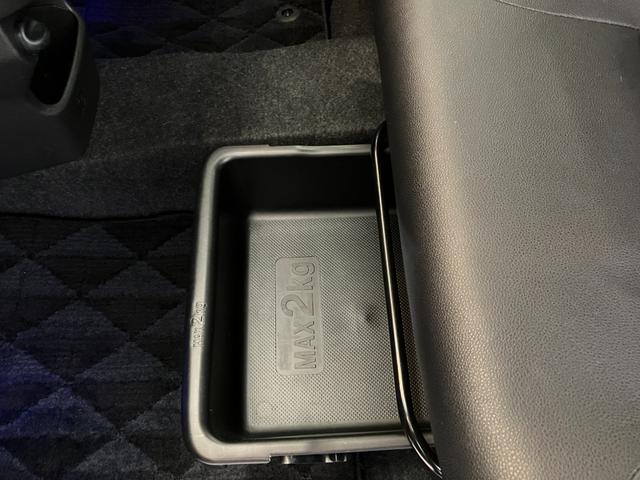 カーナビ・ドライブレコーダーやＥＴＣなど、必要な付属品がありましたら見積時にご相談下さい。オプションで販売しております♪