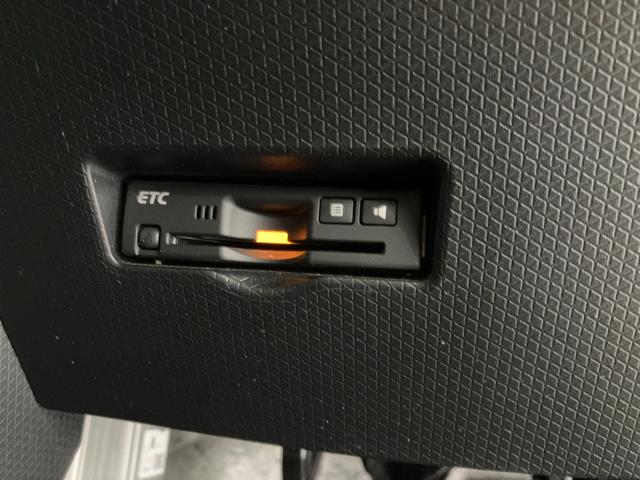 タント カスタムＲＳセレクション　ターボ／ナビ／ＥＴＣ／ドラレコ　ターボ　純正ナビ　純正ＥＴＣ　純正ドライブレコーダー　パノラマモニター　アダプティブクルーズコントロール　両側パワースライドドア　運転席・助手席シートヒーター　Ｂｌｕｅｔｏｏｔｈ接続　スマアシ（9枚目）