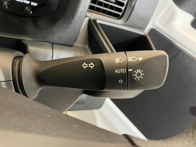 ハイゼットトラック スタンダード MT/AM/FMラジオ/スマアシ ワンオーナー MT AM/FMラジオ スマアシ アイドリングストップ ハロゲンヘッドライト オートライト オートマチックハイビーム ラバーマット 取扱説明書 メンテナンスノート(13枚目)