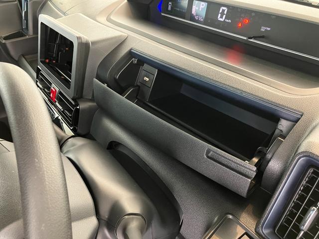 タント カスタムＸ　オーディオレス／フロントシートヒーター　ワンオーナー　オーディオレス　バックモニター対応カメラ　両側パワースライドドア　運転席・助手席シートヒーター　電動パーキングブレーキ　オートブレーキホールド　純正１４インチアルミホイール　スマアシ（15枚目）