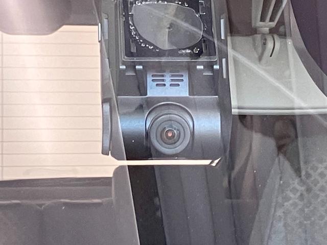 タント Ｘアップグレードパック　ＤＶＤ／ＵＳＢチューナー／ドラレコ　ワンオーナー　純正ＤＶＤ／ＵＳＢチューナー　純正ドライブレコーダー　バックモニター　Ｂｌｕｅｔｏｏｔｈ接続　左側パワースライドドア　ＬＥＤヘッドランプ　スマアシ　アイドリングストップ　スマートキー（8枚目）