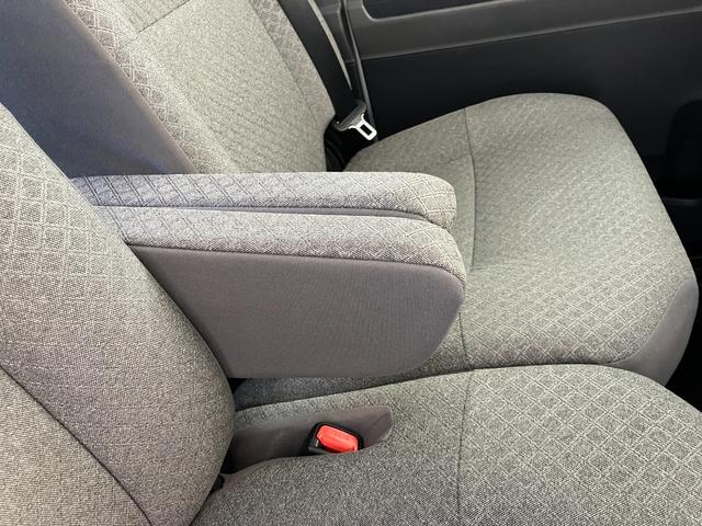 タント Ｘアップグレードパック　ＤＶＤ／ＵＳＢチューナー／ドラレコ　ワンオーナー　純正ＤＶＤ／ＵＳＢチューナー　純正ドライブレコーダー　バックモニター　Ｂｌｕｅｔｏｏｔｈ接続　左側パワースライドドア　ＬＥＤヘッドランプ　スマアシ　アイドリングストップ　スマートキー（12枚目）