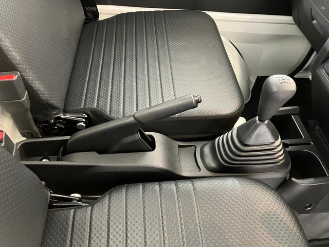 ハイゼットトラック スタンダード MT/スマアシ ワンオーナー MT AM/FMラジオ スマアシ ハロゲンヘッドライト オートライト オートマチックハイビーム 取扱説明書 メンテナンスノート(7枚目)