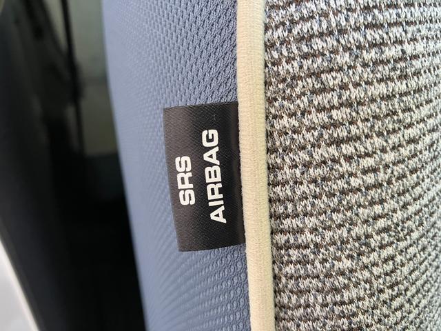 ムーヴキャンバス ストライプスＧ　オーディオレス／ホッとカップホルダー　ワンオーナー　オーディオレス　バックモニター対応カメラ　両側パワースライドドア　運転席・助手席シートヒーター　電動パーキングブレーキ　オートブレーキホールド　ホッとカップホルダー　スマートキー（5枚目）