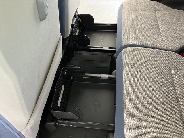 ムーヴキャンバス ストライプスＧ　オーディオレス／ホッとカップホルダー　ワンオーナー　オーディオレス　バックモニター対応カメラ　両側パワースライドドア　運転席・助手席シートヒーター　電動パーキングブレーキ　オートブレーキホールド　ホッとカップホルダー　スマートキー（31枚目）