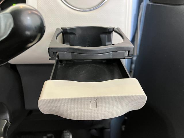 ミラココア ココアプラスＸ　ナビ／電動格納ミラー　ワンオーナー　純正ＳＤナビ　ハロゲンヘッドライト　電動格納ミラー　スマートキー　スペアタイヤ付き　取扱説明書　メンテナンスノート（16枚目）