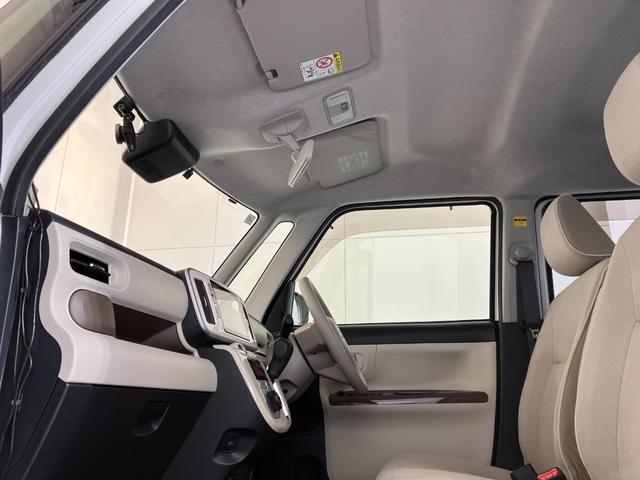 ムーヴキャンバス ＧメイクアップＳＡＩＩＩ　ナビ／ＥＴＣ／社外ドラレコ　ワンオーナー　純正ナビ　純正ＥＴＣ　社外ドライブレコーダー　パノラマモニター　両側パワースライドドア　Ｂｌｕｅｔｏｏｔｈ接続　社外１ボディタイプレーダー探知機　ＬＥＤヘッドランプ　スマアシＩＩＩ（14枚目）