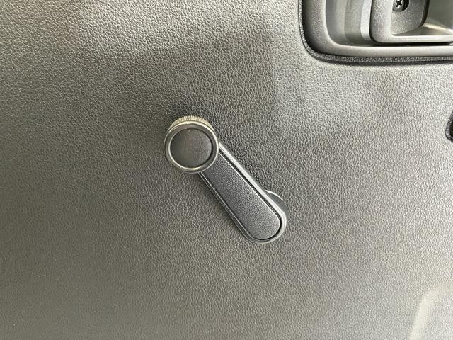 ハイゼットトラック スタンダード MT/AM/FMラジオ ワンオーナー MT スマアシ アイドリングストップ AM/FMラジオ ハロゲンヘッドライト オートライト オートマチックハイビーム 取扱説明書 メンテナンスノート(16枚目)