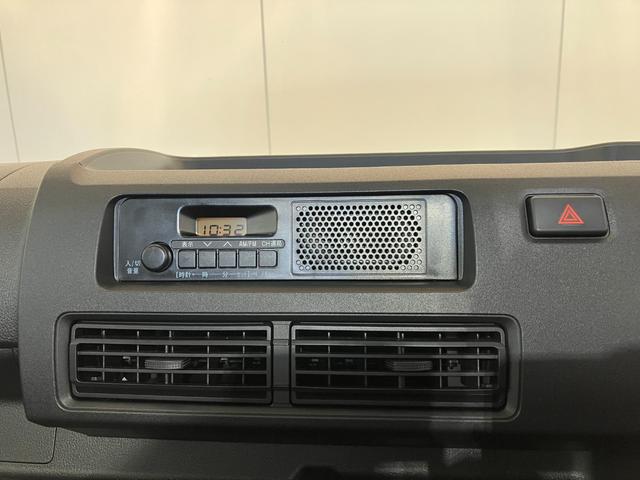 ハイゼットトラック スタンダード MT/AM/FMラジオ ワンオーナー MT スマアシ アイドリングストップ AM/FMラジオ ハロゲンヘッドライト オートライト オートマチックハイビーム 取扱説明書 メンテナンスノート(17枚目)