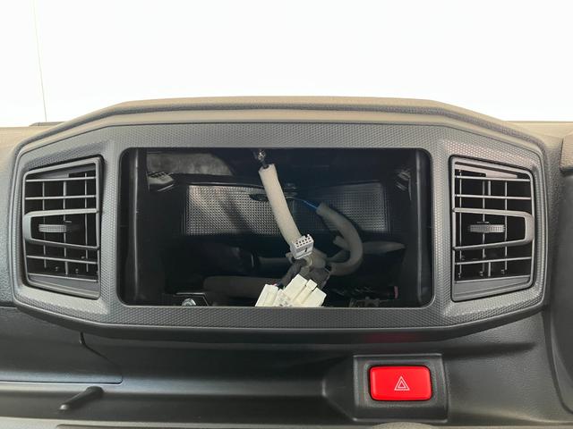 ミライース Ｌ　ＳＡＩＩＩ　オーディオレス／キーレスエントリー　ワンオーナー　オーディオレス　キーレスエントリー　スマアシＩＩＩ　ハロゲンヘッドライト　オートライト　オートマチックハイビーム　カーペットマット　ロングバイザー　取扱説明書　メンテナンスノート（18枚目）