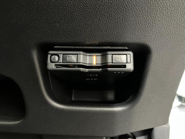 ムーヴ カスタム　Ｘ　ＶＳＳＡＩＩＩ　ナビ／ＥＴＣ／ドラレコ　純正ナビ　純正ＥＴＣ　純正ドライブレコーダー　パノラマモニター　運転席シートヒーター　Ｂｌｕｅｔｏｏｔｈ接続　スマアシＩＩＩ　電動格納ミラー　純正１４インチアルミホイール　ＵＳＢ入力端子　スマートキー（9枚目）