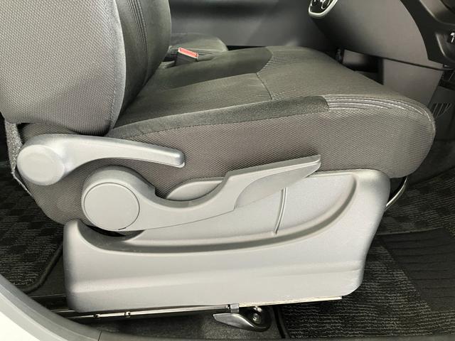 ムーヴ カスタム　Ｘ　ＶＳＳＡＩＩＩ　ナビ／ＥＴＣ／ドラレコ　純正ナビ　純正ＥＴＣ　純正ドライブレコーダー　パノラマモニター　運転席シートヒーター　Ｂｌｕｅｔｏｏｔｈ接続　スマアシＩＩＩ　電動格納ミラー　純正１４インチアルミホイール　ＵＳＢ入力端子　スマートキー（10枚目）