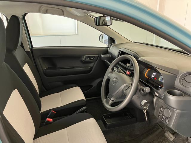 ミライース Ｌ　ＳＡＩＩＩ　オーディオレス／キーレスエントリー　ワンオーナー　オーディオレス　キーレスエントリー　ハロゲンヘッドライト　オートライト　オートマチックハイビーム　スマアシＩＩＩ　シガーソケット　取扱説明書　メンテナンスノート（5枚目）