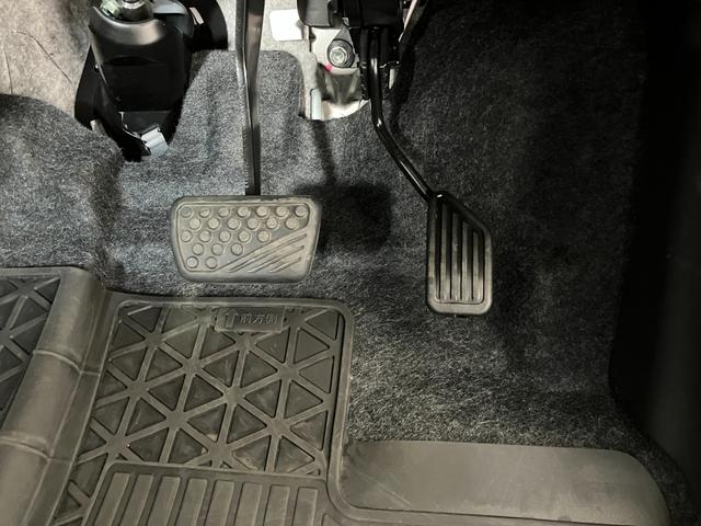 ミライース Ｌ　ＳＡＩＩＩ　オーディオレス／キーレスエントリー　ワンオーナー　オーディオレス　キーレスエントリー　ハロゲンヘッドライト　オートライト　オートマチックハイビーム　スマアシＩＩＩ　シガーソケット　取扱説明書　メンテナンスノート（23枚目）