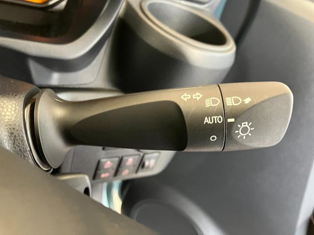 ミライース Ｌ　ＳＡＩＩＩ　オーディオレス／ハロゲンヘッドライト　ワンオーナー　オーディオレス　キーレスエントリー　ハロゲンヘッドライト　オートライト　オートマチックハイビーム　スマアシＩＩＩ　シガーソケット　取扱説明書　メンテナンスノート（13枚目）