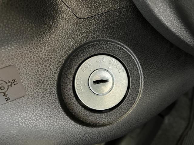 ミライース Ｌ　ＳＡＩＩＩ　オーディオレス／ハロゲンヘッドライト　ワンオーナー　オーディオレス　キーレスエントリー　ハロゲンヘッドライト　オートライト　オートマチックハイビーム　スマアシＩＩＩ　シガーソケット　取扱説明書　メンテナンスノート（16枚目）