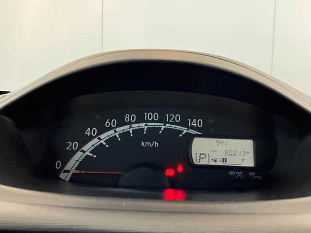 ムーヴ Ｘリミテッド　ナビ／ＥＴＣ／アルミ　純正ナビ　バックモニター　ハロゲンヘッドライト　純正１４インチアルミホイール　スマートキー　電動格納ミラー　取扱説明書　メンテナンスノート（15枚目）