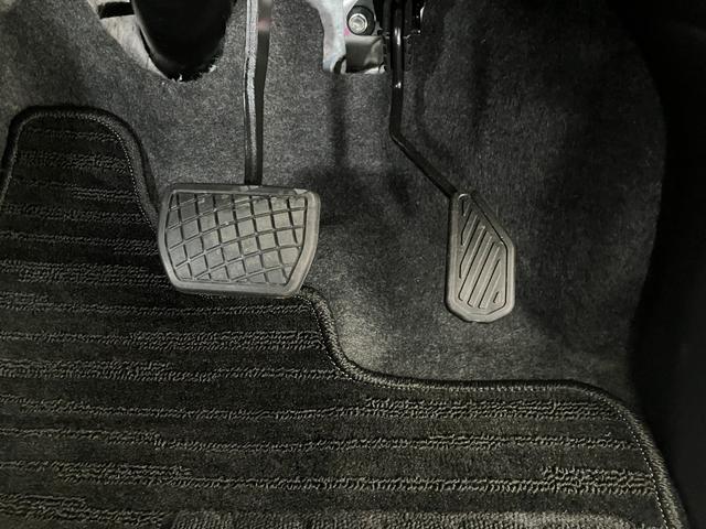 タフト X オーディオレス/USB入力端子 ワンオーナー オーディオレス バックモニター対応カメラ 電動パーキングブレーキ オートブレーキホールド LEDヘッドランプ オートライト オートマチックハイビーム USB入力端子 スマートキー(26枚目)