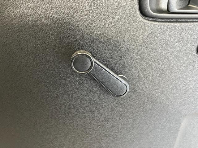 ハイゼットトラック スタンダード　ＡＭ／ＦＭラジオ　ワンオーナー　ＡＭ／ＦＭラジオ　ハロゲンヘッドライト　オートライト　オートマチックハイビーム　取扱説明書　メンテナンスノート（16枚目）