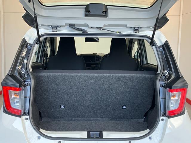 ミライース Ｌ　ＳＡＩＩＩ　オーディオレス／ハロゲンヘッドライト　ワンオーナー　オーディオレス　キーレスエントリー　ハロゲンヘッドライト　オートライト　オートマチックハイビーム　スマアシＩＩＩ　カーペットマット　ロングバイザー　取扱説明書　メンテナンスノート（25枚目）