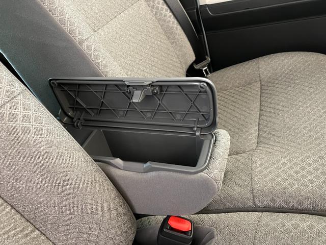 タント Ｘ　ナビ／Ｂｌｕｅｔｏｏｔｈ接続　ワンオーナー　純正ナビ　バックモニター　Ｂｌｕｅｔｏｏｔｈ接続　両側パワースライドドア　運転席・助手席シートヒーター　ＬＥＤヘッドランプ　電動パーキングブレーキ　オートブレーキホールド　スマートキー（11枚目）